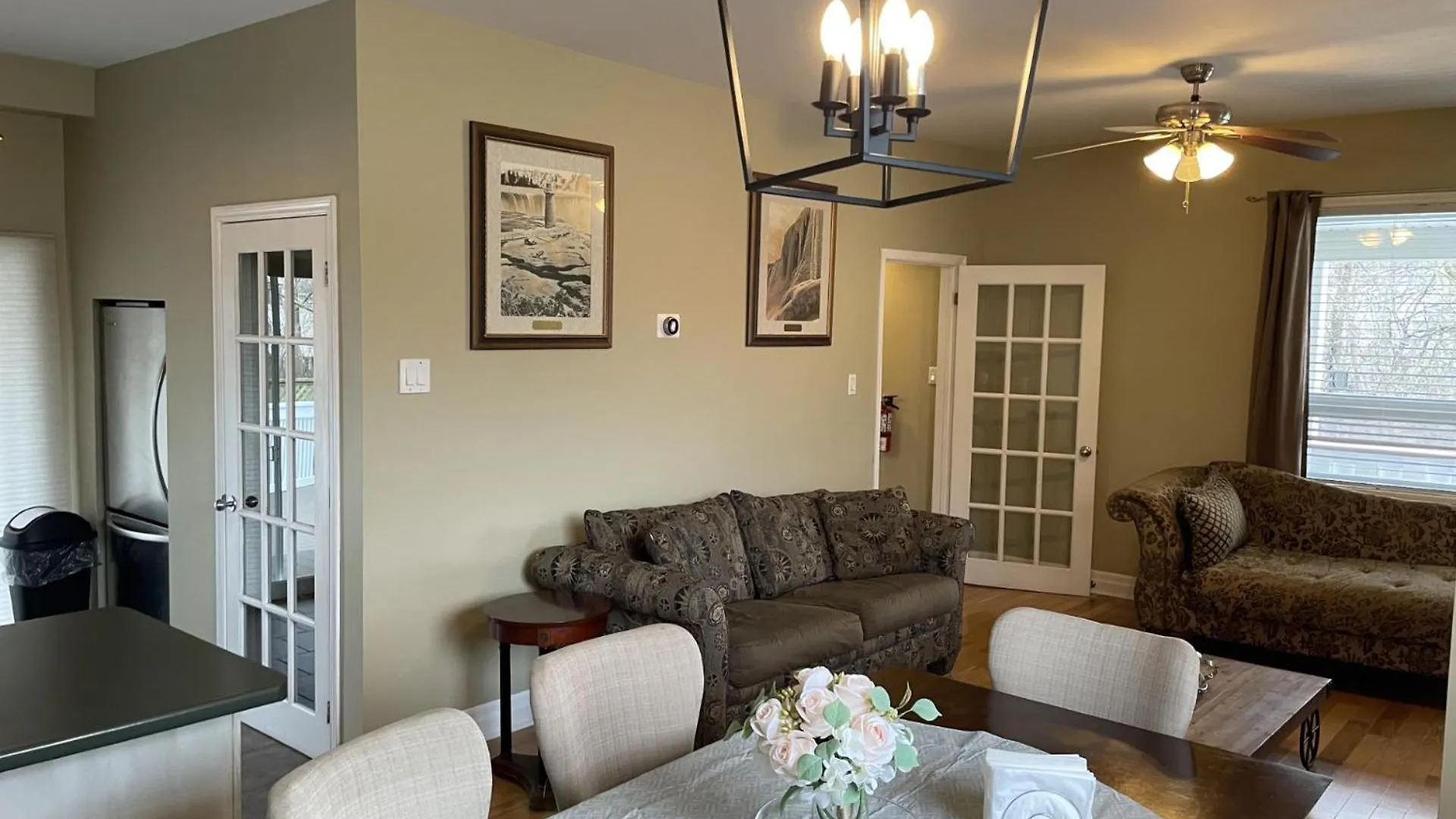 Feriehus Tranquility Near The River Complimentary Breakfast Villa Niagara Falls